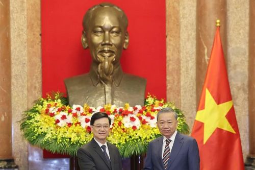 Chủ tịch nước Tô Lâm tiếp Trưởng Khu hành chính đặc biệt Hồng Kông (Trung Quốc)