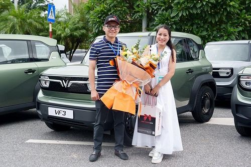 Lô xe điện mini Vinfast VF3 'giá mềm' đầu tiên đến tay khách Việt