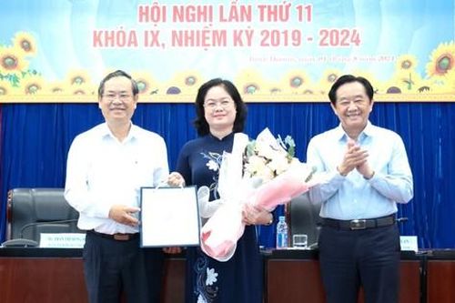 Phó chủ tịch UBND tỉnh Bình Dương Nguyễn Văn Dành thêm nhiệm vụ