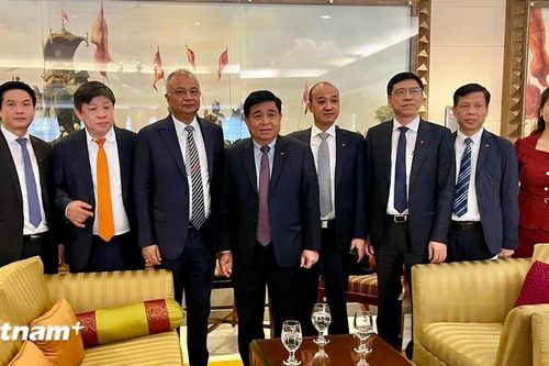 Nhà điều hành sân bay lớn nhất Ấn Độ dự kiến đầu tư gần 5 tỷ USD vào Việt Nam