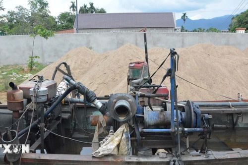 Đắk Lắk: Yêu cầu phản hồi thông tin về nạn 'cát tặc' ở huyện Krông Bông
