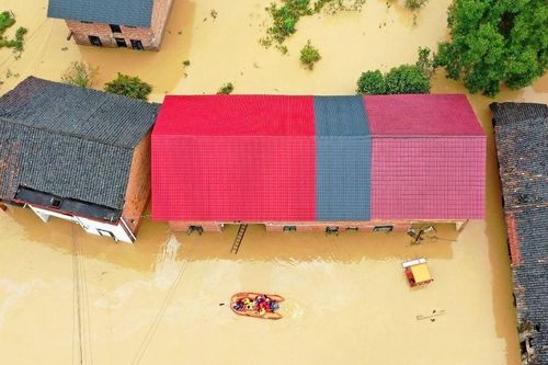 Mưa bão lớn tại Trung Quốc khiến hàng chục người thiệt mạng và mất tích