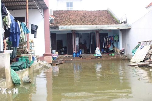 Hà Nội dồn sức hỗ trợ cho người dân nơi 'rốn lũ'