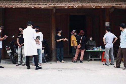 Bác sĩ vùng cao- Bài 1: Vượt núi, băng rừng đến với bệnh nhân nghèo