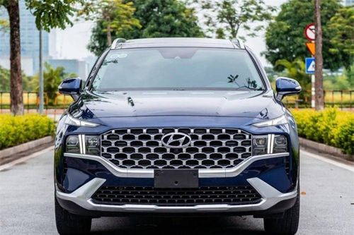 Ngỡ ngàng giá bán của Hyundai Santa Fe sau 3 năm lăn bánh