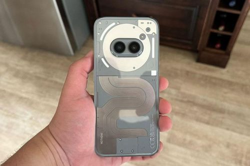 Smartphone cấu hình 'khủng', sạc 50W, thiết kế độc đáo, giá gần 8 triệu đồng