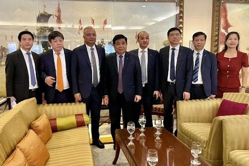 Đề nghị Tập đoàn Adani và các bên sớm triển khai đầu tư dự án cảng biển Liên Chiểu
