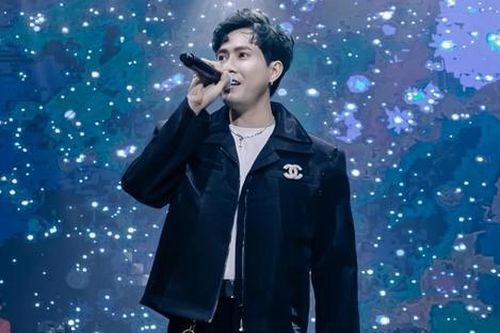 Nam ca sĩ Việt không quảng bá rầm rộ, âm thầm sở hữu bản hit trăm triệu view