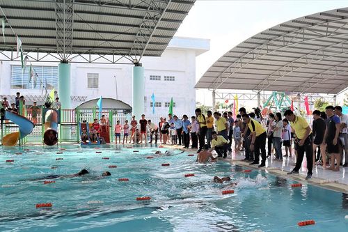 Khai mạc Hội thi Bơi - lặn cứu đuối huyện Chợ Mới năm 2024