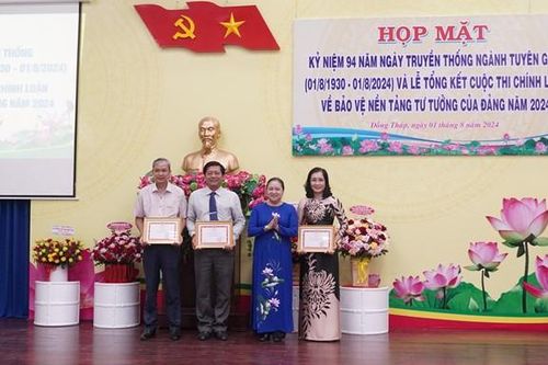 Họp mặt kỷ niệm 94 năm Ngày truyền thống ngành Tuyên giáo của Đảng