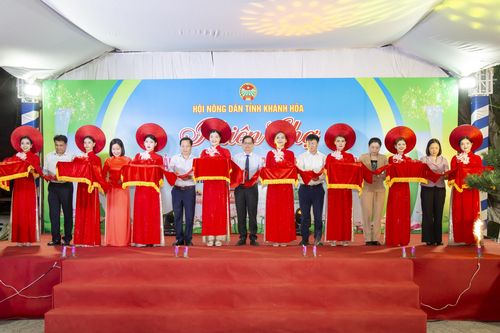 100 gian hàng tham gia Phiên chợ nông sản và sản phẩm OCOP Khánh Hòa 2024