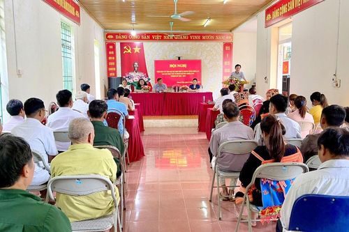 Tiếp xúc cử tri sau Kỳ họp thứ 21 HĐND tỉnh khóa XV và Kỳ họp thứ 20 HĐND huyện khóa XXI nhiệm kỳ 2021-2026 tại huyện Phong Thổ