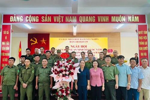 Xã Tuyết Nghĩa ra mắt lực lượng tham gia bảo vệ an ninh, trật tự ở cơ sở