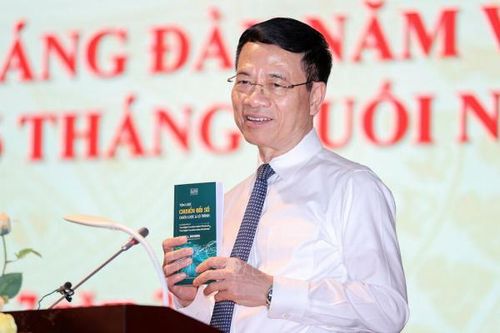 Tác giả nổi tiếng thế giới viết sách về chuyển đổi số cho Việt Nam