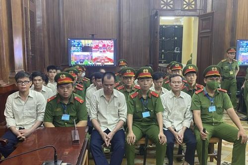 Chung chi hơn 14 tỷ đồng để trúng thầu cung cấp trang thiết bị nâng cấp dây chuyền kiểm định