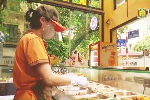 Nguy cơ ngộ độc thực phẩm từ bánh mì