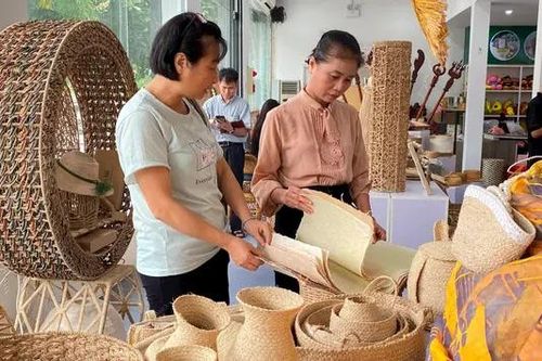 Triển lãm sản phẩm thủ công mỹ nghệ ngành mây tre đan