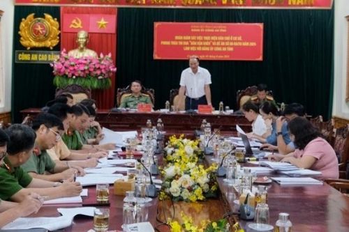 Đoàn giám sát Ban Chỉ đạo tỉnh kiểm tra kết quả thực hiện Quy chế dân chủ ở cơ sở tại Công an tỉnh