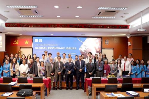 250 chuyên gia quốc tế bàn về kinh tế lượng Việt Nam