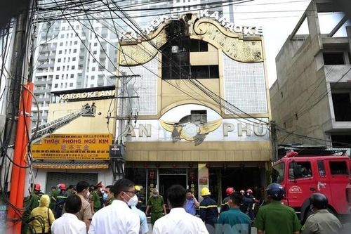Truy tố 6 bị can trong vụ cháy karaoke An Phú làm 32 người chết