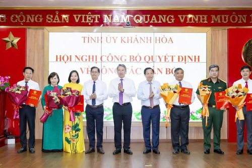 Khánh Hòa: Điều động, bổ nhiệm nhiều cán bộ chủ chốt