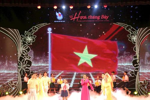 Đặc sắc chương trình nghệ thuật 'Hoa tháng Bảy'