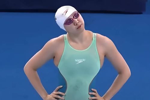 Bộ bikini khiến VĐV bơi lội Trung Quốc bị hiểu lầm