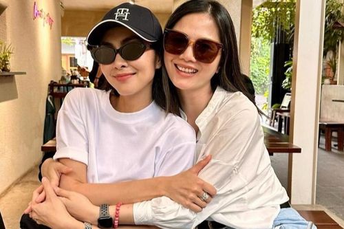 Hai chị đẹp 'Bỗng dưng muốn khóc': Trên phim là địch thủ, ngoài đời giữ tình bạn đẹp suốt 15 năm