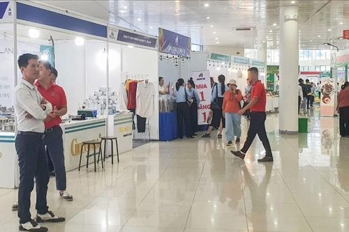 Gần 300 gian hàng tham gia Hội chợ EWEC - Đà Nẵng 2024