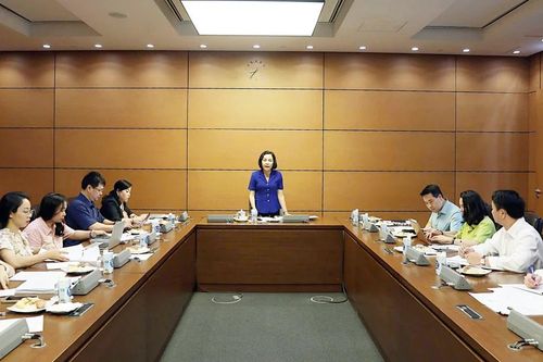 Khẩn trương hoàn thiện tờ trình, danh mục vị trí việc làm các cơ quan của Quốc hội