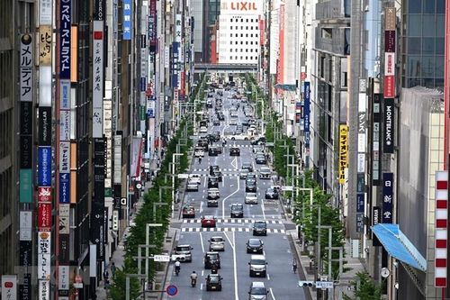 Kinh tế Nhật Bản không còn đi lùi dù hai cơn gió ngược đang ở phía trước