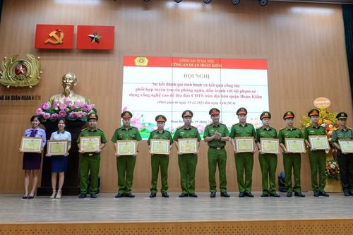 Cán bộ ngân hàng kịp thời chặn kẻ gian lừa tiền khách hàng