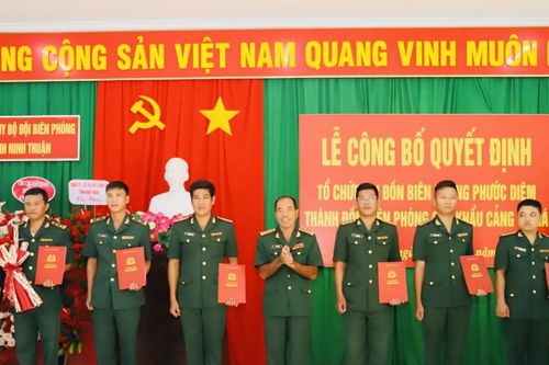 Công bố quyết định của Bộ Quốc phòng tổ chức lại Đồn Biên phòng Cảng Cà Ná