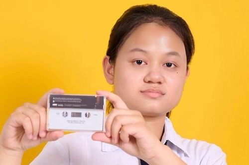 Nữ sinh đạt 1590 điểm SAT là thủ khoa đầu vào Trường ĐH Kinh tế Quốc dân