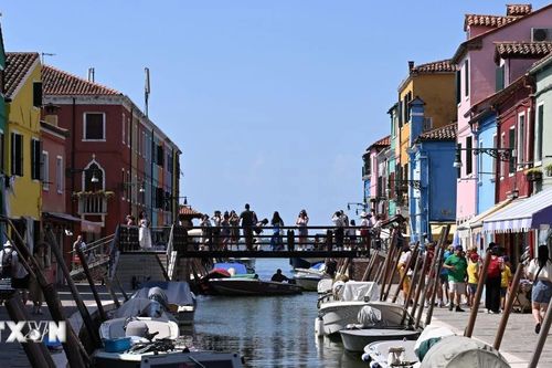 Áp thuế du lịch trong ngày-giải pháp cho du lịch bền vững tại Venice