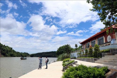 Tạo diện mạo mới cho du lịch trên sông Hương