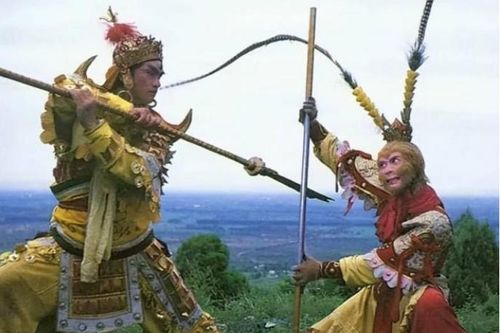 Trong Tây Du Ký: Ai mạnh hơn, Tôn Ngộ Không hay Nhị Lang Thần? Bạn sẽ hiểu một khi bạn nhìn rõ những điểm này