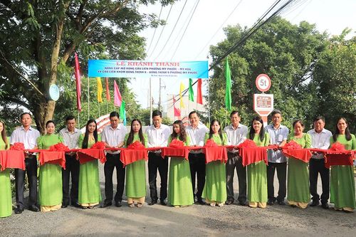 Khánh thành công trình cầu giao liên phường Mỹ Phước – Mỹ Hòa