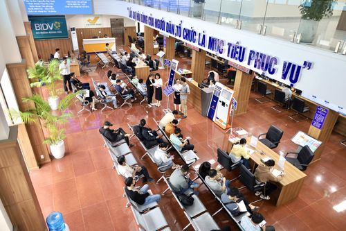 Trung tâm Phục vụ hành chính công tỉnh Khánh Hòa: Tiếp nhận, trả kết quả giải quyết thủ tục hành chính cả sáng thứ Bảy