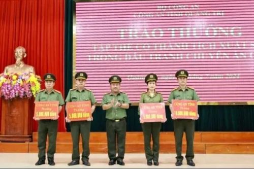Phá đường dây sử dụng người dưới 16 tuổi vào mục đích khiêu dâm