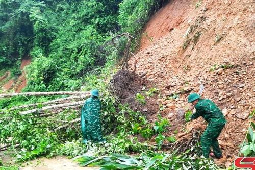 Mưa lũ gây thiệt hại trên địa bàn xã Mường Lèo
