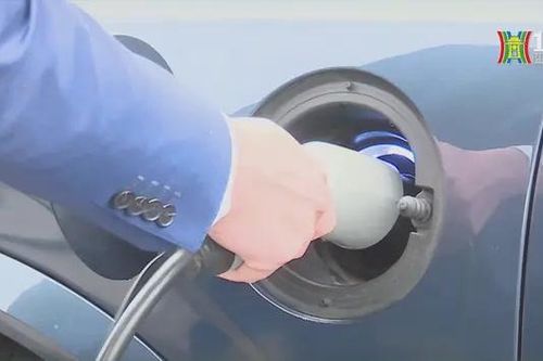 Cần ưu đãi thuế với xe thân thiện môi trường