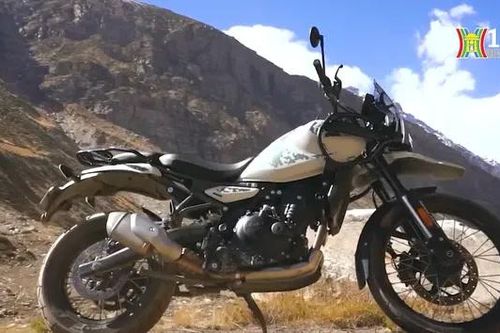 2024 Royal Enfield Himalayan ra mắt với ba phiên bản