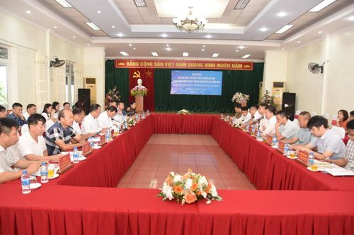Ban Quản lý Khu kinh tế tỉnh làm việc với Đoàn doanh nghiệp Công ty hữu hạn tập đoàn Mỹ Lân (Trung Quốc)