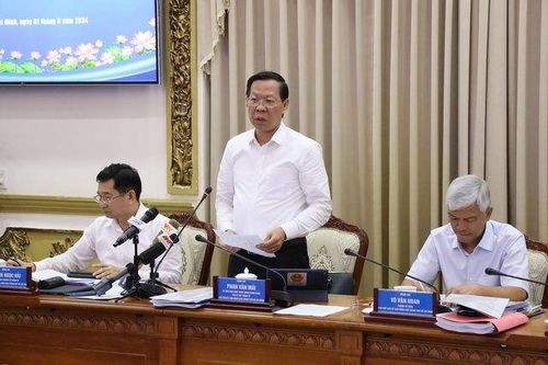 Mỗi tháng Thành phố Hồ Chí Minh phải 'tiêu' 10.000 tỷ đồng