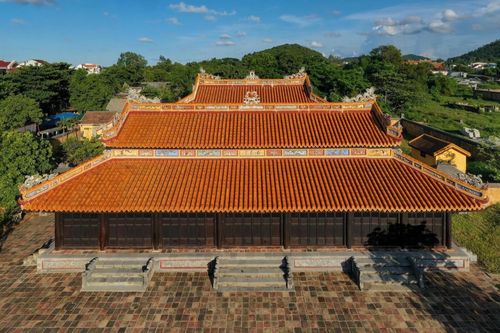 Diện mạo lăng mộ 3 vị vua triều Nguyễn vừa mở cửa trở lại sau 6 năm trùng tu