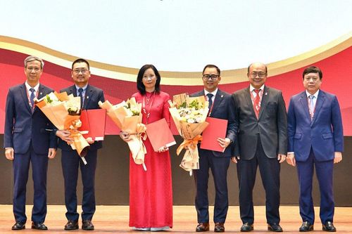 Đại học Bách khoa Hà Nội thành lập thêm trường Kinh tế và 4 viện nghiên cứu