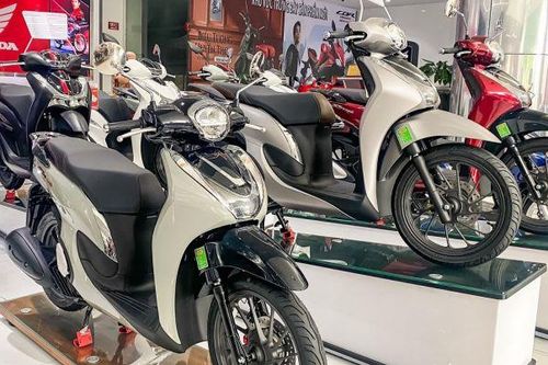 Giá xe SH Mode mới nhất tại đại lý rẻ chưa từng có, Lead, Air Blade gần ngang giá
