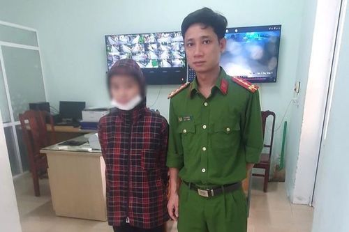 Tin lời dụ dỗ việc nhẹ lương cao, 2 cháu bé bỏ nhà đi
