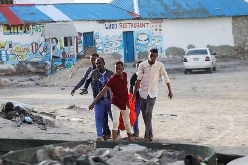 Tấn công khủng bố tại bãi biển nổi tiếng ở Mogadishu, ít nhất 32 người thiệt mạng
